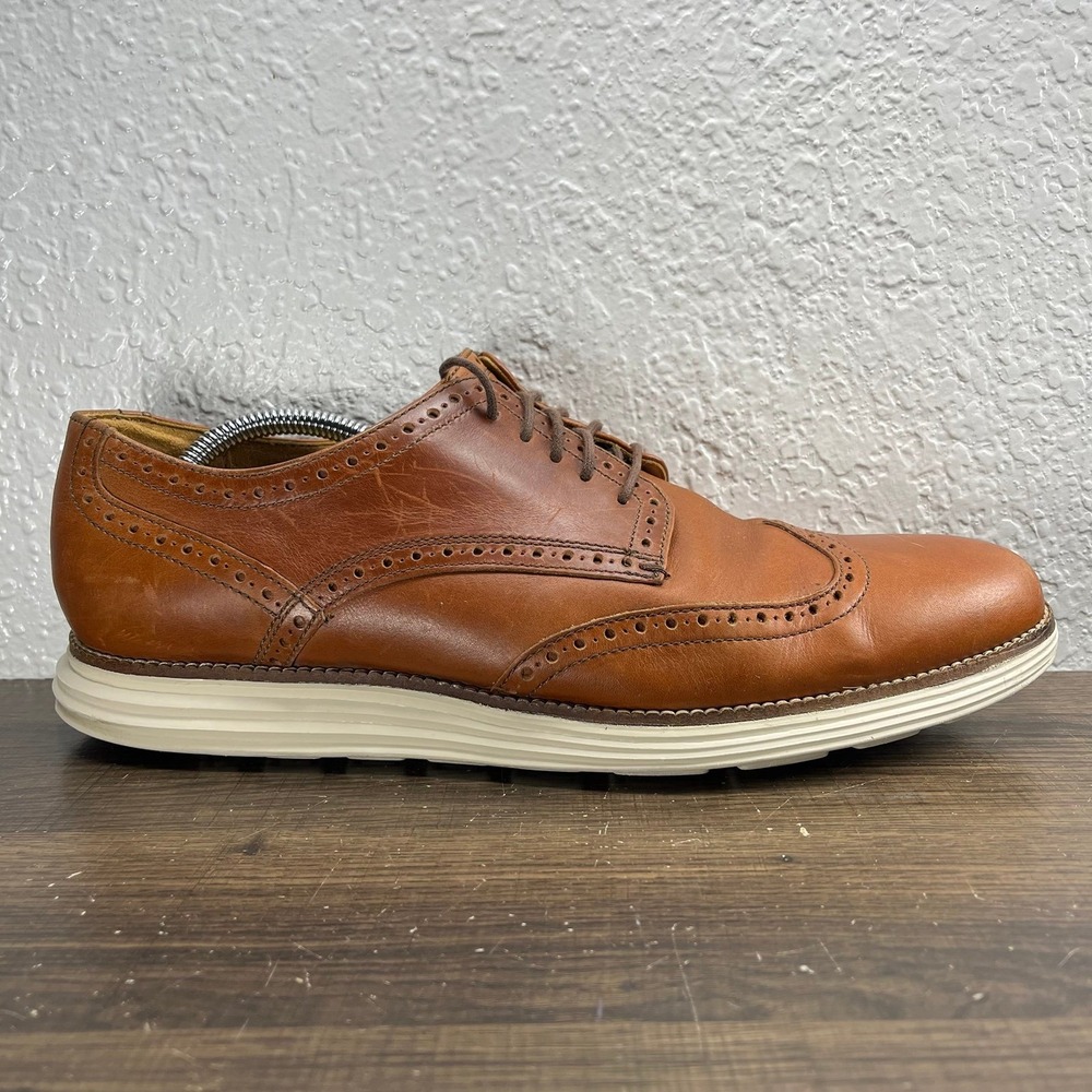 Cole Haan Original Grand Wingtip Oxfords Men's Brown Shoes - Men's Size 11 (M)